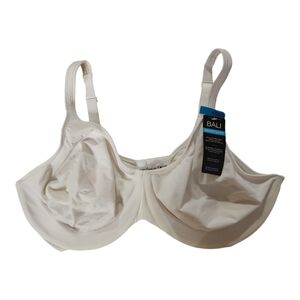 Bali 42 DDD White Smoothing Silky Soft Lining with Underwire New with Tags
